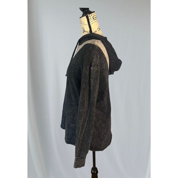 Gilded Intent Women's Large Black Y2K Goth Pullover Hoodie Sweatshirt - Picture 3 of 7